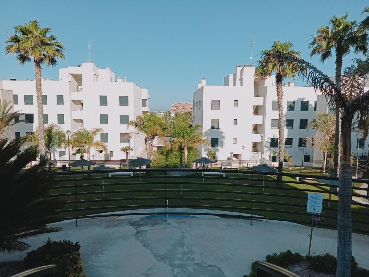 Апартаменты Residencial La Bahia Санта Пола Экстерьер фото